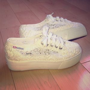 Platform Supergas
